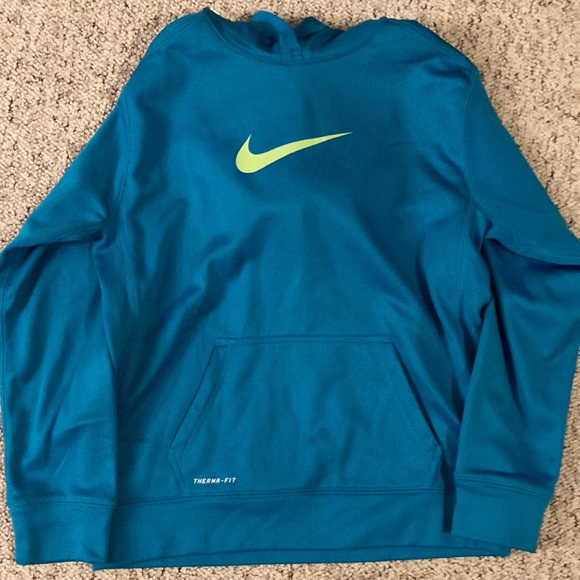 Nike Tops - 💵  3  for $ 15  💵 ……Blue Hooded Nike Therma Fit sweatshirt in EUC